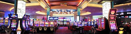 Ilustrasi hiburan olahraga dan casino online dengan panduan bertanggung jawab